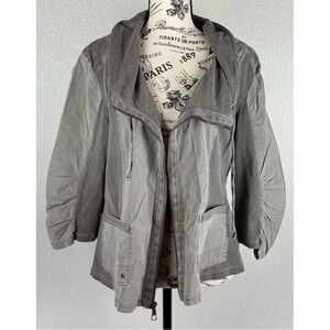 XCVI Women’s Grey Lightweight Full Zip 3/4 Sleeve Bomber Mesh Cowl, size XL